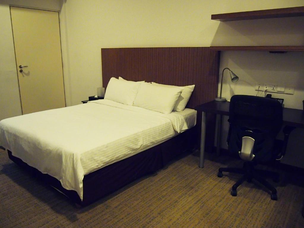 Khách sạn hẻo lánh Cove D'arena 3*